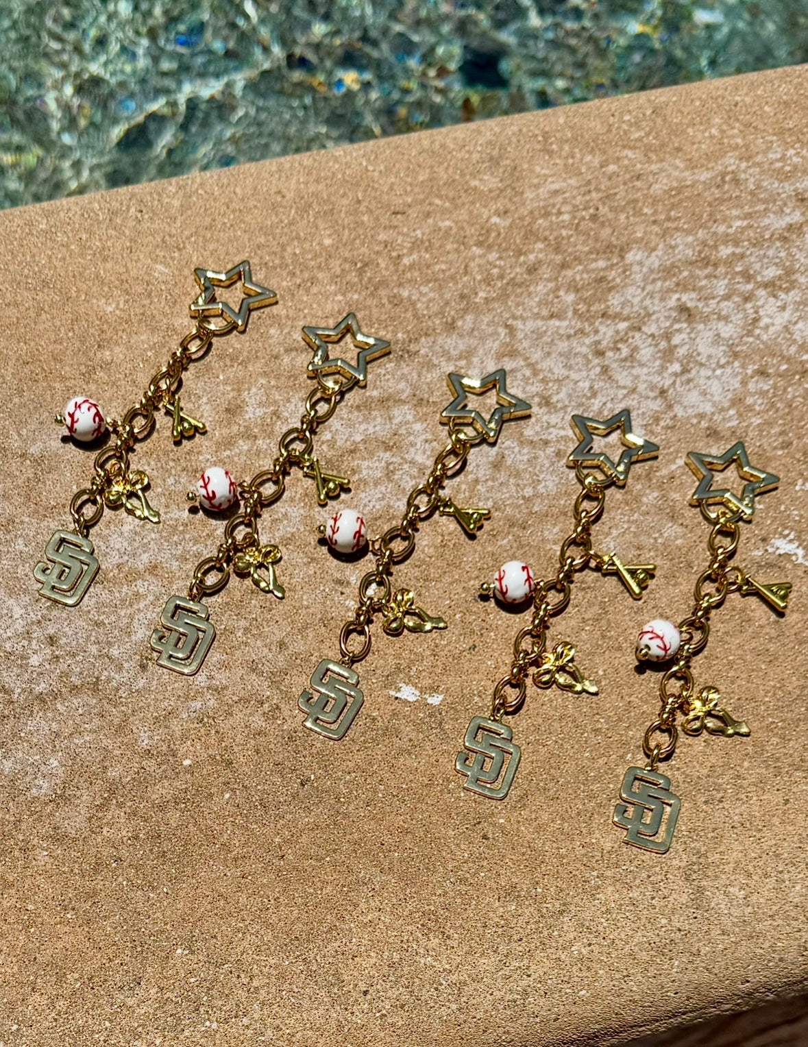 sitting petco pretty bag charm